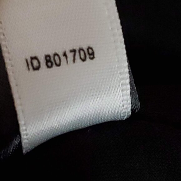 ❤️361 White House Black Market Silver Studded 3/4 Dolman Sleeve Black Ruched Top - Picture 8 of 8